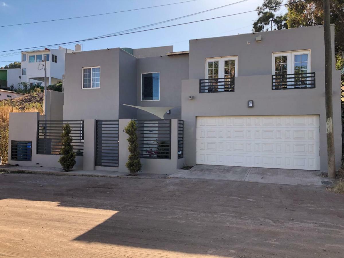 Casa Flores & Flores Ensenada Exterior photo
